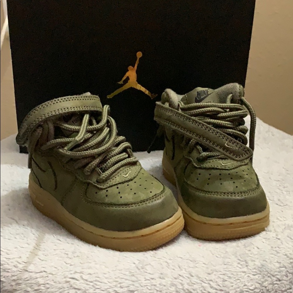 nike sneakers